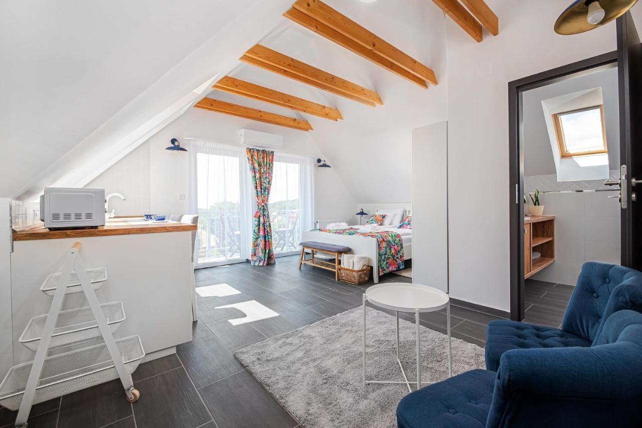 Papoula Vendeghaz Appartement Tihany Buitenkant foto