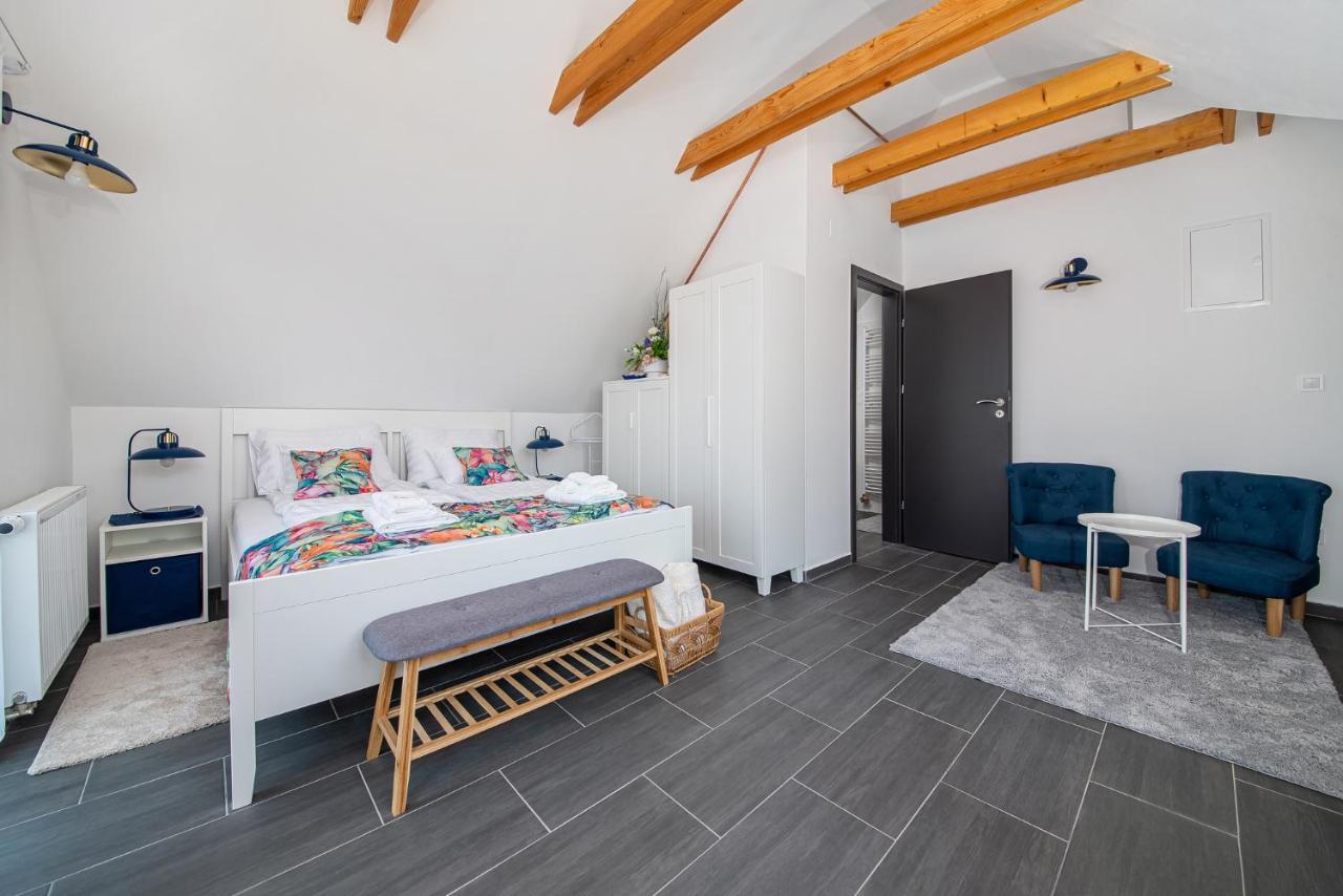 Papoula Vendeghaz Appartement Tihany Buitenkant foto