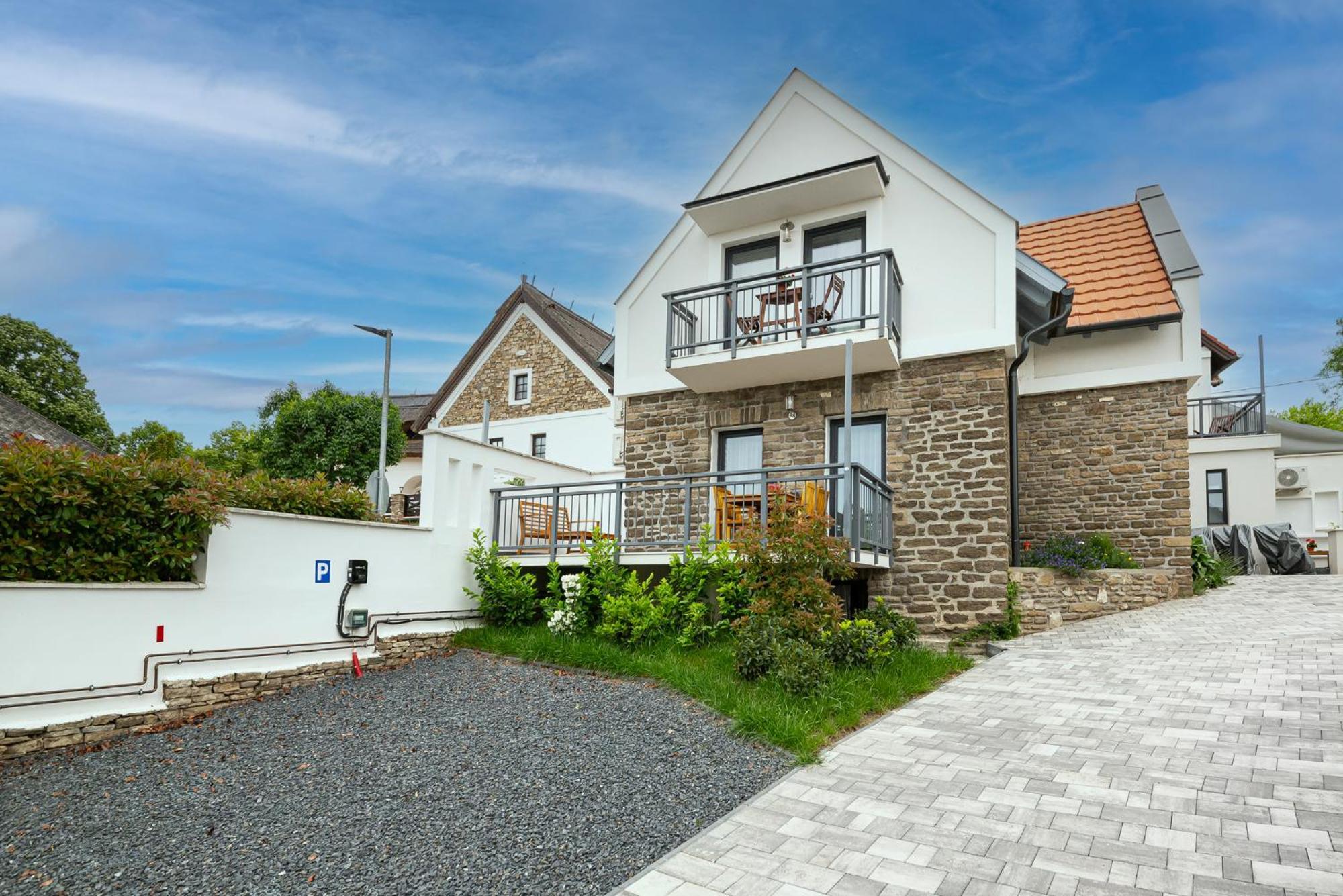 Papoula Vendeghaz Appartement Tihany Buitenkant foto