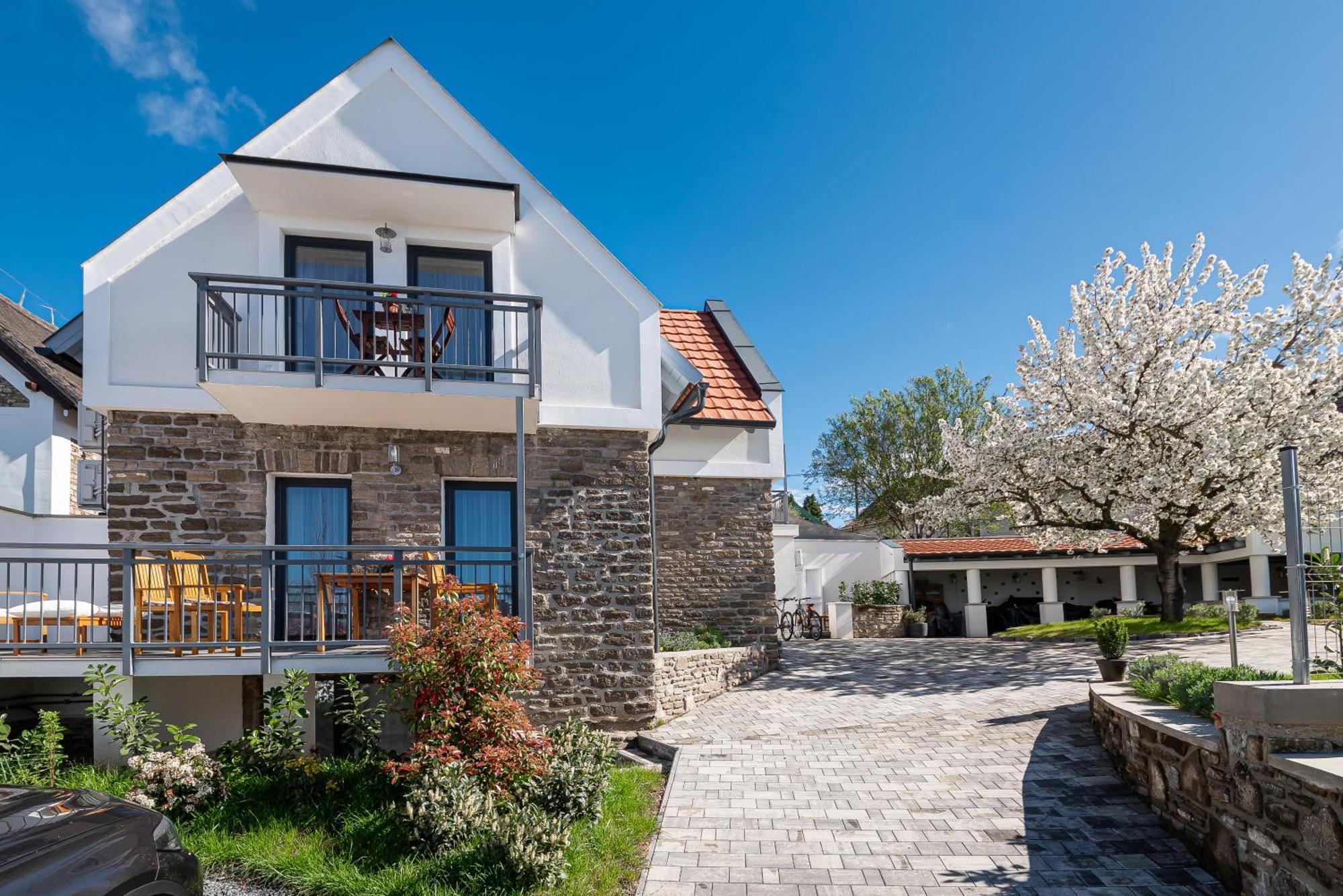 Papoula Vendeghaz Appartement Tihany Buitenkant foto